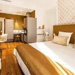 Mihotel Gailleton *