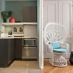 Mihotel Gailleton Szálloda