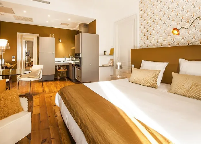 Mihotel Gailleton *